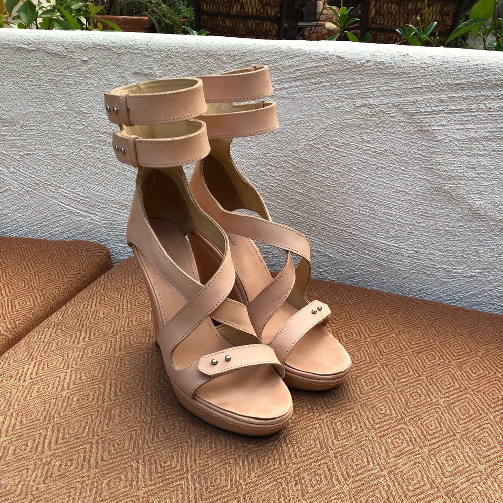 Rag and Bone Nude Victoria Wedge